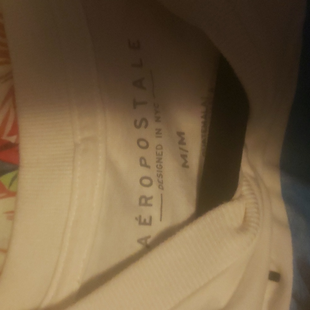 T shirt - Picture 4 of 4